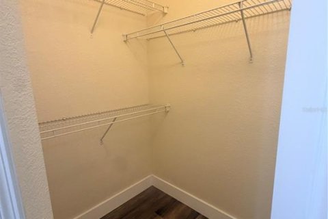 Copropriété à louer à Orlando, Floride: 2 chambres, 97.18 m2 № 2232800 - photo 13