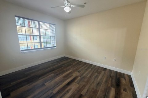 Copropriété à louer à Orlando, Floride: 2 chambres, 97.18 m2 № 2232800 - photo 10