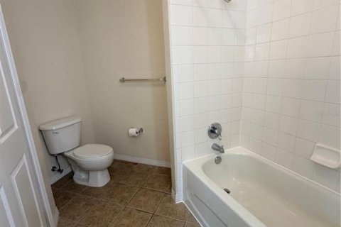 Copropriété à louer à Orlando, Floride: 2 chambres, 97.18 m2 № 2232800 - photo 14