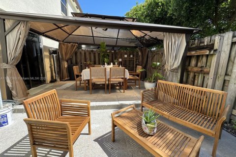 Touwnhouse à vendre à Homestead, Floride: 3 chambres, 158.49 m2 № 2017175 - photo 26