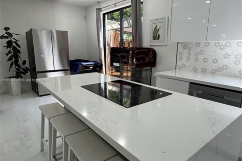 Touwnhouse à vendre à Homestead, Floride: 3 chambres, 158.49 m2 № 2017175 - photo 12