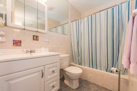 Copropriété à vendre à St. Lucie, Floride: 1 chambre, 69.86 m2 № 2188138 - photo 16