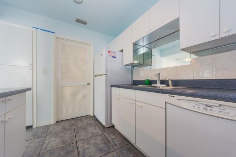 Copropriété à vendre à St. Lucie, Floride: 1 chambre, 69.86 m2 № 2188138 - photo 10