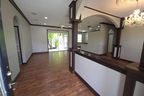 Villa ou maison à vendre à North Port, Floride: 3 chambres, 159.33 m2 № 2149190 - photo 3