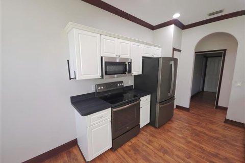 Villa ou maison à vendre à North Port, Floride: 3 chambres, 159.33 m2 № 2149190 - photo 10