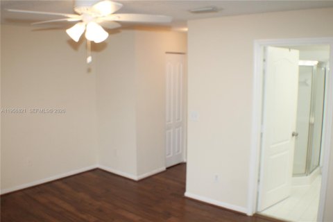 Touwnhouse à louer à Coconut Creek, Floride: 2 chambres, 122.45 m2 № 2026692 - photo 13