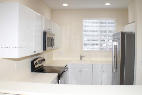 Touwnhouse à louer à Coconut Creek, Floride: 2 chambres, 122.45 m2 № 2026692 - photo 4