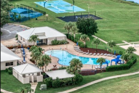 Купить виллу или дом в Себринг, Флорида 4 спальни, № 2007883 - фото 25