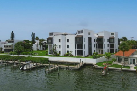 Condo in Englewood, Florida, 2 bedrooms  № 1192405 - photo 3
