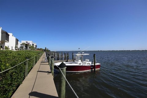 Condo in Englewood, Florida, 2 bedrooms  № 1192405 - photo 30