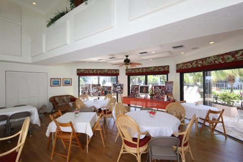 Condo in Englewood, Florida, 2 bedrooms  № 1192405 - photo 24
