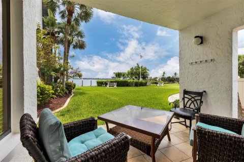 Condo in Englewood, Florida, 2 bedrooms  № 1192405 - photo 19