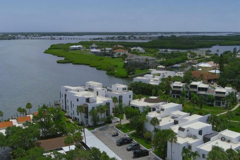 Condo in Englewood, Florida, 2 bedrooms  № 1192405 - photo 2