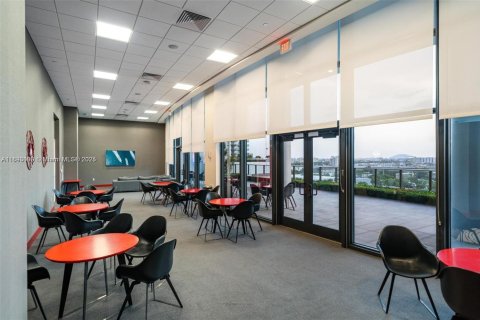 Copropriété à vendre à Miami, Floride: 54.63 m2 № 2012128 - photo 10