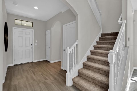 House in Winter Garden, Florida 4 bedrooms, 231.23 sq.m. № 1805661 - photo 24