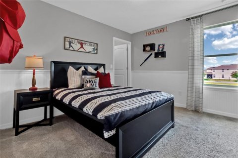 House in Winter Garden, Florida 4 bedrooms, 231.23 sq.m. № 1805661 - photo 13
