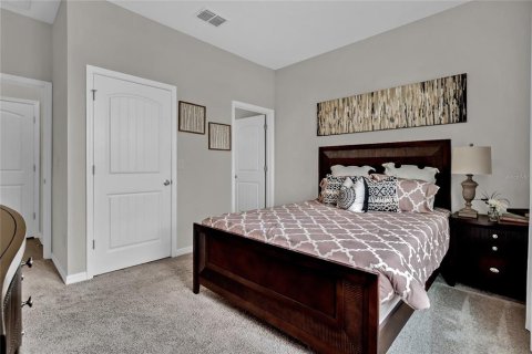 House in Winter Garden, Florida 4 bedrooms, 231.23 sq.m. № 1805661 - photo 21