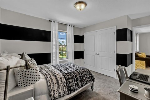 House in Winter Garden, Florida 4 bedrooms, 231.23 sq.m. № 1805661 - photo 3