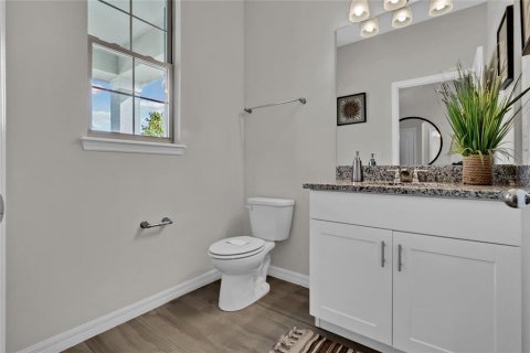 House in Winter Garden, Florida 4 bedrooms, 231.23 sq.m. № 1805661 - photo 18