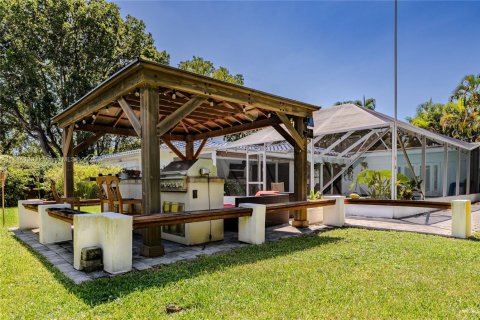 Casa en alquiler en Fort Lauderdale, Florida, 4 dormitorios, 201.6 m2 № 1942354 - foto 18