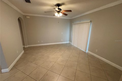 Condominio en venta en Orlando, Florida, 2 dormitorios, 102.47 m2 № 2091920 - foto 3