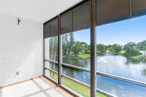 Condominio en venta en Largo, Florida, 2 dormitorios, 81.75 m2 № 1884956 - foto 10