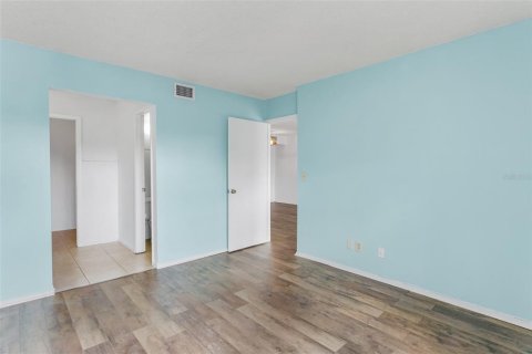 Condominio en venta en Largo, Florida, 2 dormitorios, 81.75 m2 № 1884956 - foto 15