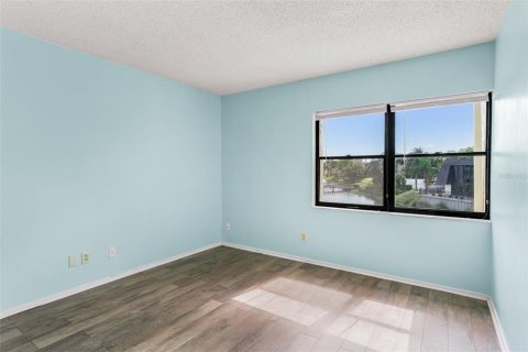 Condominio en venta en Largo, Florida, 2 dormitorios, 81.75 m2 № 1884956 - foto 16
