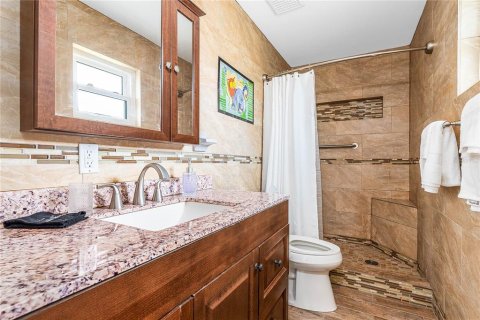 House in Cape Canaveral, Florida 3 bedrooms, 140.75 sq.m. № 1137747 - photo 8