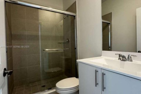 Снять в аренду таунхаус в Хомстед, Флорида 4 спальни, 162.21м2, № 1983969 - фото 30