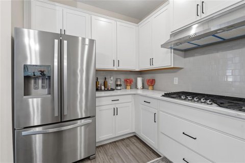Villa ou maison à vendre à Kissimmee, Floride: 4 chambres, 168.25 m2 № 2314660 - photo 16
