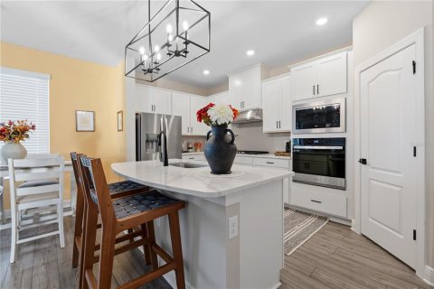 Villa ou maison à vendre à Kissimmee, Floride: 4 chambres, 168.25 m2 № 2314660 - photo 12