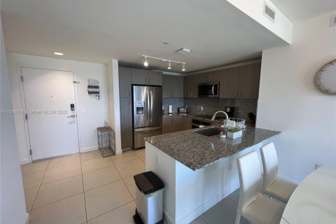 Купить кондоминиум в Дорал, Флорида 3 спальни, 128.11м2, № 1024192 - фото 5