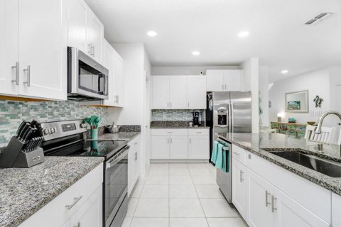 Villa ou maison à vendre à San Antonio, Floride: 6 chambres, 239.69 m2 № 2201169 - photo 9