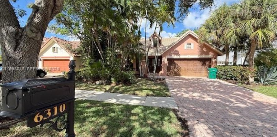 Villa ou maison à Parkland, Floride 3 chambres, 171.13 m2 № 2086265