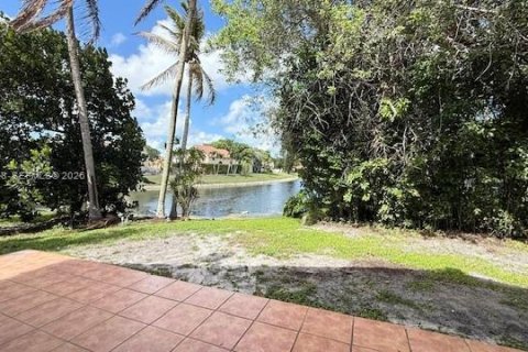 Villa ou maison à louer à Parkland, Floride: 3 chambres, 171.13 m2 № 2086265 - photo 12
