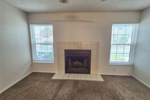 Condominio en alquiler en Palm Harbor, Florida, 2 dormitorios, 83.61 m2 № 2275714 - foto 6