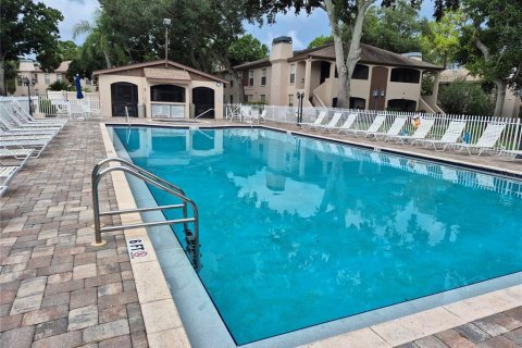Condominio en alquiler en Palm Harbor, Florida, 2 dormitorios, 83.61 m2 № 2275714 - foto 26