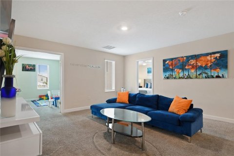 Villa ou maison à louer à Davenport, Floride: 8 chambres, 364.36 m2 № 2387323 - photo 20