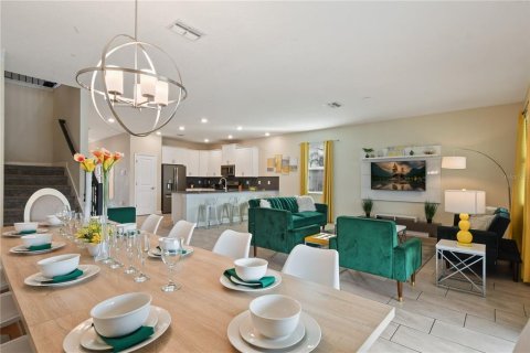 Villa ou maison à louer à Davenport, Floride: 8 chambres, 364.36 m2 № 2387323 - photo 11
