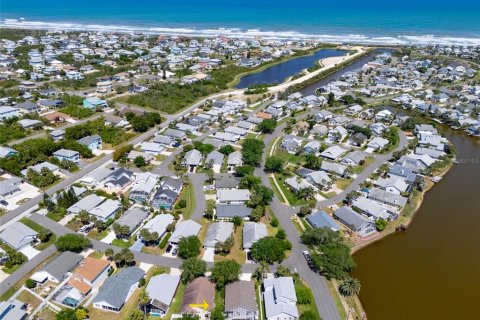 House in Palm Coast, Florida 2 bedrooms, 93.46 sq.m. № 1734792 - photo 4