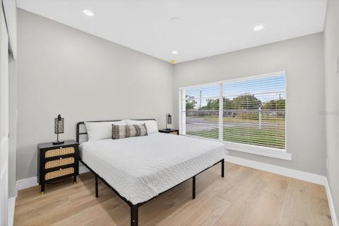 Villa ou maison à vendre à Tampa, Floride: 5 chambres, 230.12 m2 № 2141935 - photo 7