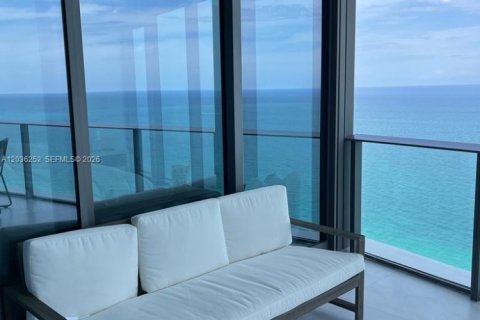 Copropriété à louer à Sunny Isles Beach, Floride: 2 chambres, 145.95 m2 № 2084270 - photo 3
