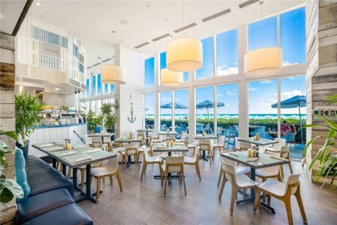 Copropriété à vendre à Sunny Isles Beach, Floride: 2 chambres, 171.59 m2 № 1959911 - photo 9