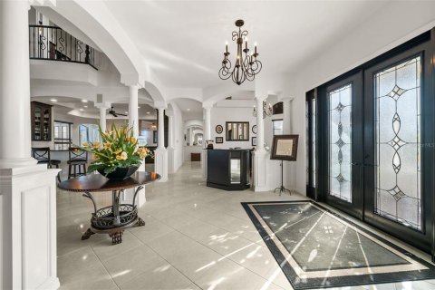 House in Port Charlotte, Florida 4 bedrooms, 483.65 sq.m. № 1662850 - photo 11