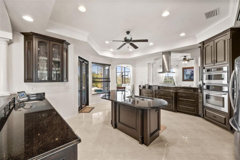 House in Port Charlotte, Florida 4 bedrooms, 483.65 sq.m. № 1662850 - photo 14