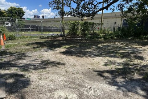 Commercial property in Orlando, Florida 85.93 sq.m. № 1914112 - photo 1
