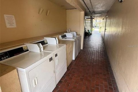 Apartamento en alquiler en Orlando, Florida, 2 habitaciones, 25.64 m2 № 1919825 - foto 4