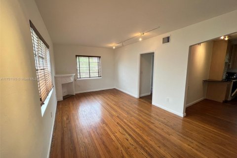 Copropriété à vendre à Miami Beach, Floride: 1 chambre, 52.49 m2 № 1874606 - photo 4