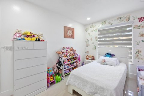 Villa ou maison à vendre à Miami, Floride: 3 chambres, 127.18 m2 № 2241429 - photo 22